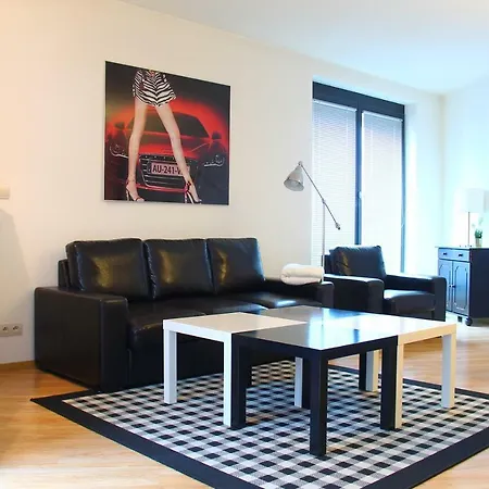 Chic In The Center Of Krakow. Free Parking. Appartamento