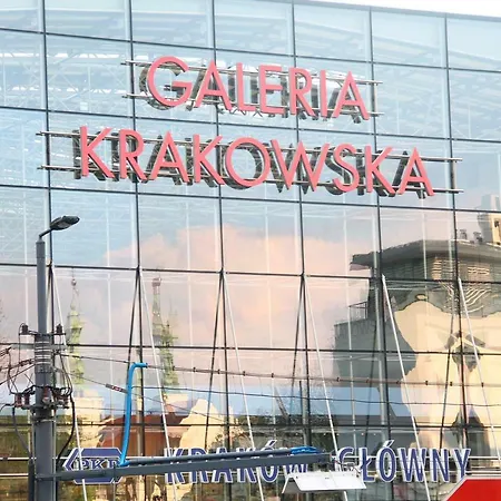 Апартаменты Chic In The Center Of Krakow. Free Parking. *