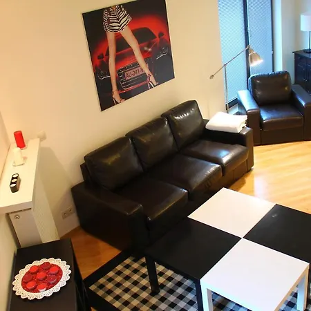 Chic In The Center Of Krakow. Free Parking. Appartamento Cracovia